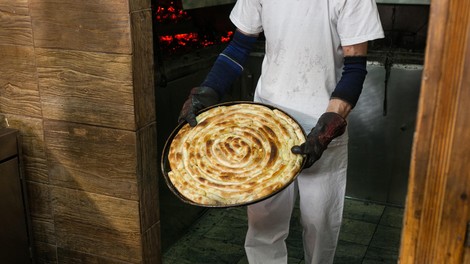 Kako slabo je vsak dan jesti burek za zajtrk