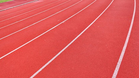Na slovenski obali odprli prenovljen športni park: čakajo vas zunanje naprave, tekaška steza in še veliko več
