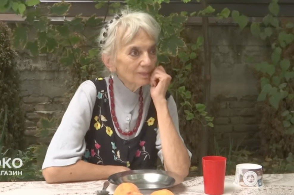 Se spomnite te izjemne igralke? V nekdanji Jugoslaviji je bila zelo priljubljena, a po smrti moža se ji je življenje obrnilo navzdol (foto: YouTube RTS Oko - Zvanični kanal (Posnetek zaslona))