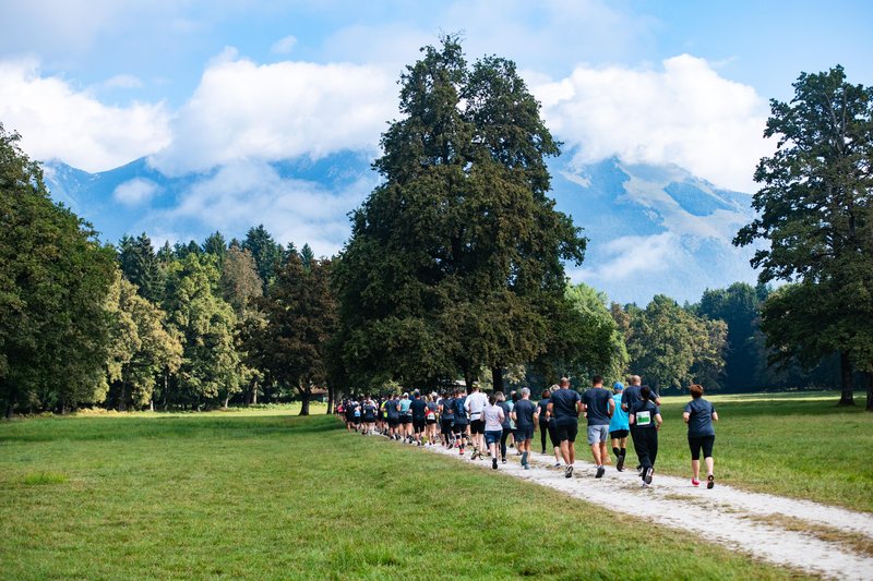 Dekleta so že začela s treningi za prihajajoči 10-kilometrski tekaški podvig
