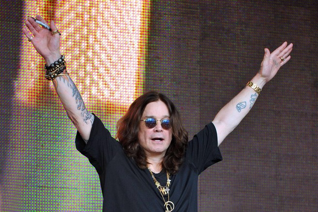 Zgodnji znaki Parkinsonove bolezni: kako prepoznati bolezen, ki jo je imel Ozzy Osbourne?