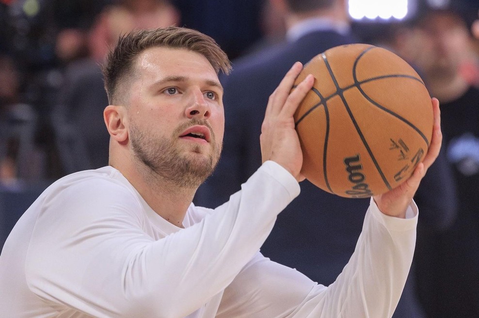 Dončić je dečku vzel 20 evrov in odšel stran: mali navijač je bil povsem šokiran, nato pa je sledil preobrat (VIDEO) (foto: Profimedia)