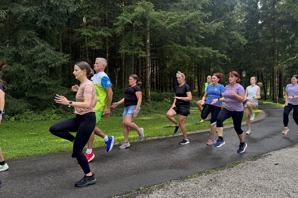 Le še en mesec do 13. Triglav teka! Dekleta v akciji Moja prva 10ka na polno trenirajo in pravijo: »Zdaj smo še bolj motivirane!« (foto: Stella Resnik)