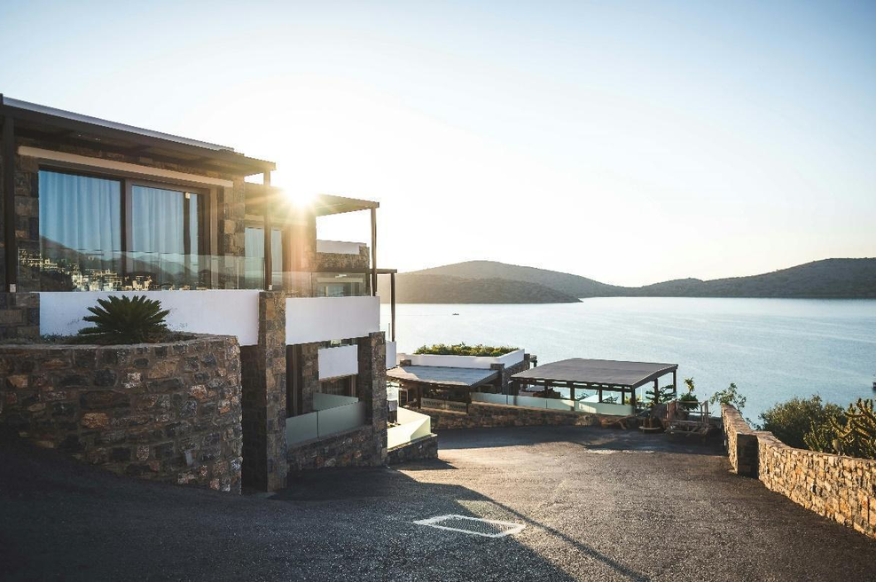 Bivanje svetovnih zvezd: Kdo se ponaša z najbolj razkošnimi domovi? (foto: promocijska fotografija)