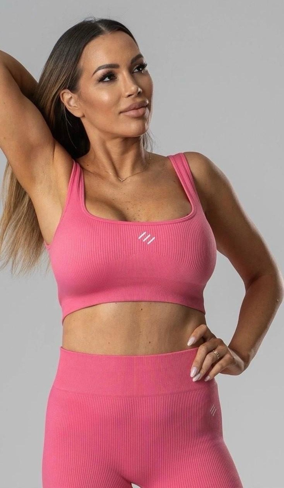 Sprejmite izziv ABS & BOOTY CHALLENGE svetovno znane slovenske aplikacije za učinkovito vadbo (brezplačno in brez vnosa kartice) in blesteli boste s sanjsko postavo! (foto: Vida Macura Maglica)