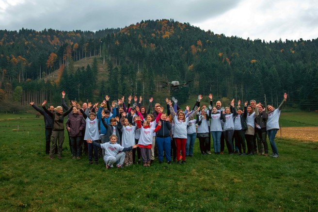 Radenska obnavlja gozdove – tudi s pomočjo osnovnošolcev in sodobne tehnologije