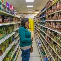 Številni trgovci se že pripravljajo na revolucijo na prodajnih policah: prihaja odmevna prepoved prodaje teh izdelkov