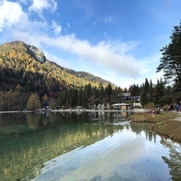 Turist ostro nad početje ob slovenski znamenitosti: "Imejte malo spoštovanja, to ni kraj za to!"