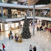 Slovenija bo v 2 letih dobila osupljivo nakupovalno središče s 3700 parkirišči in več kot 200 trgovinami?!