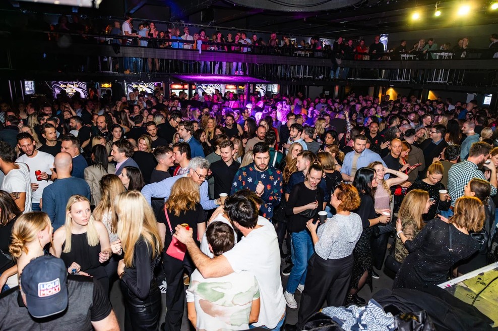 V Cvetličarno se vrača ena najtežje pričakovanih zabav: Sladica po 20 letih še vedno navdušuje (foto: Promocijsko gradivo)