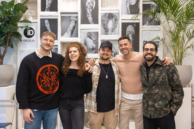 Umetnost na koži: Ekskluzivni dogodek Tattoo Care Jasne Grbić in ZEERAW Tattoo studia