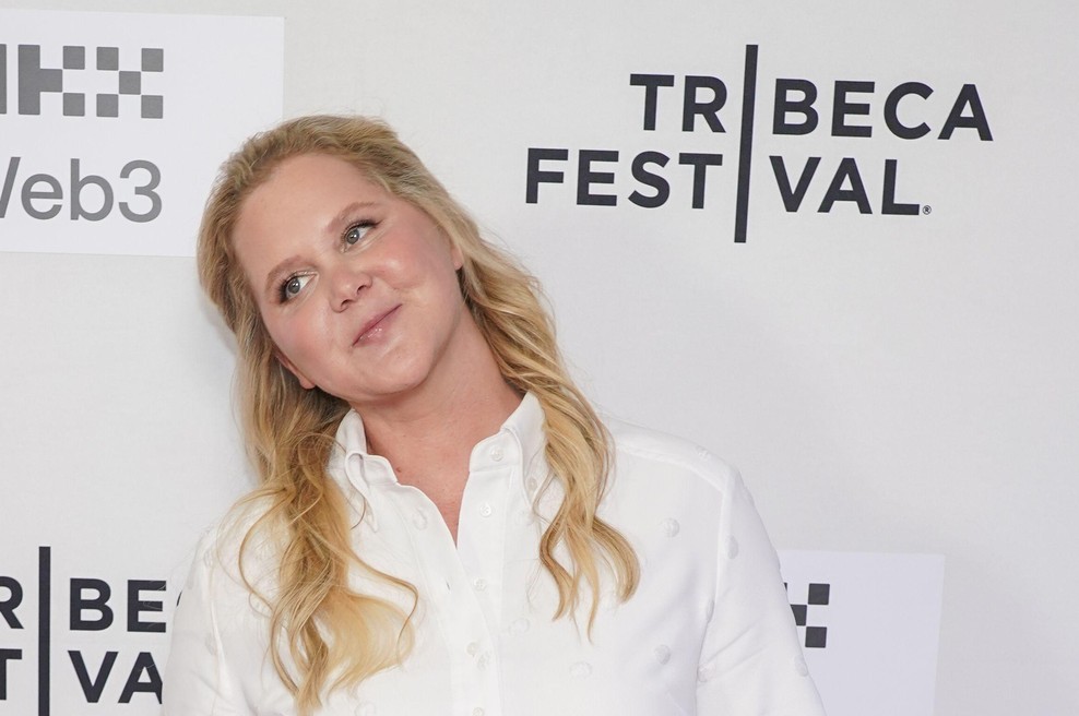 Amy Schumer je opazno shujšala, oboževalci pa so na novih fotografijah opazili tudi ta zaskrbljujoč detajl (foto: Profimedia)