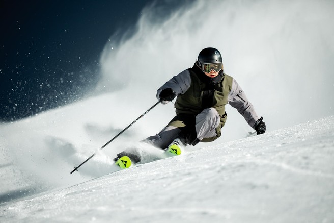 Zakaj in kako telo pravočasno pripraviti na smučarsko sezono?