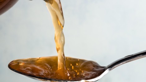 Jabolčni kis je odličen za zdravje, a le redki ga uporabljajo pravilno: tako ga pijete na pravi način