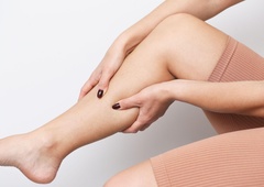 Kako prepoznate krvni strdek v telesu? Ne spreglejte teh 8 opozorilnih znakov