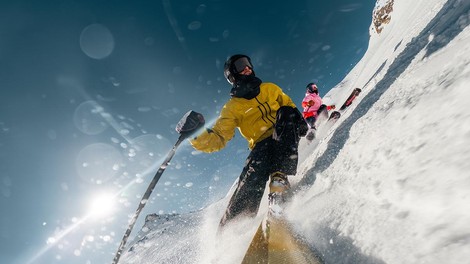 Pregled trga: Moške vsestranske smuči za čisti smučarski užitek