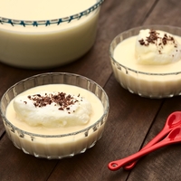 Pripravi se hitro, okus pa je božanski: starinska sladica iz 5 sestavin, ki jo obožujejo vsi