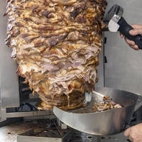 Prodajal kebab, nato pa se odločil, da bo razkril vse: "Povem vam, kaj naredijo z mesom, ki ostane. In ne, ne vržejo ga stran!"