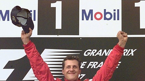 Razkriti novi detajli o Schumacherjevem stanju, ki so bili 12 let strogo varovana skrivnost: ni več prikovan na posteljo, ena neznanka pa vzbuja srh