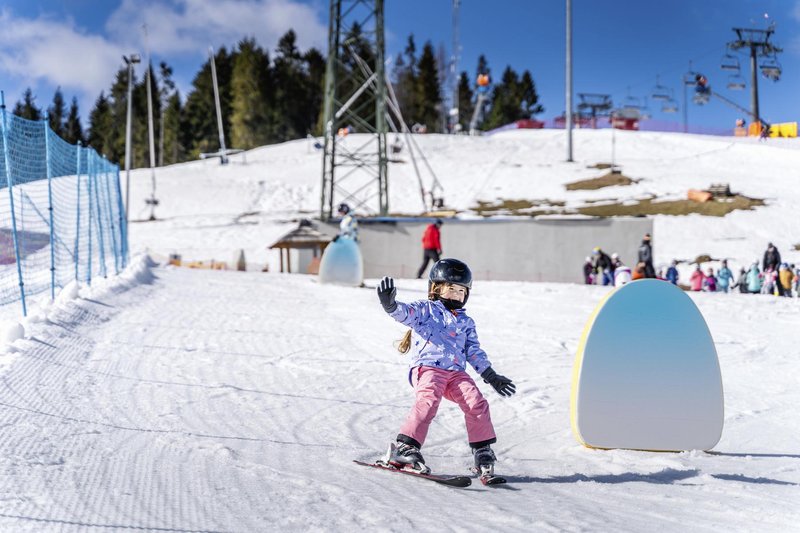 Z otroškim veseljem na počitnice - 5 namigov, kako zimske avanture narediti čim bolj nepozabne za vso družino