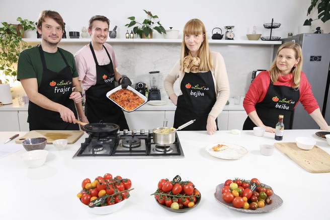 VIDEO recept: Poustvarite 2 slastni jedi po navdihu kulinaričnih vplivnežev (v obeh kraljuje češnjev paradižnik!)