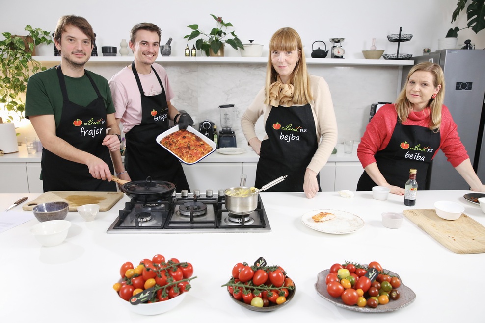 VIDEO recept: Poustvarite 2 slastni jedi po navdihu kulinaričnih vplivnežev (v obeh kraljuje češnjev paradižnik!) (foto: Elle)