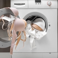 Kako pogosto bi morali prati nedrčke? Odgovor vas bo presenetil