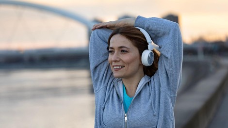 Kako lahko na enostaven način dodate na jedilnik več beljakovin (za moč in energijo, ki jo potrebujete)