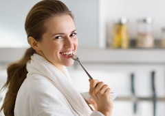 Dovolj je ena žlica pred zajtrkom: pomaga očistiti črevesje in povrne energijo, ki vam jo je vzel stres