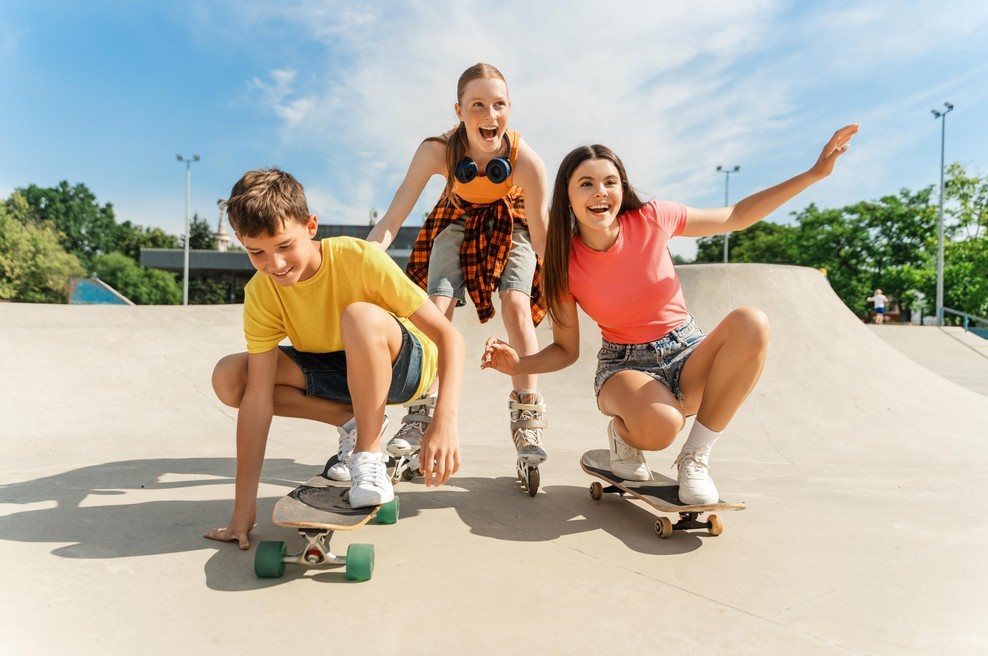 Obstaja preprost način, da bo vaš (aktivni) otrok ali najstnik zaužil dovolj beljakovin na dan (te so zanj zelo pomembne!) (foto: Shutterstock)