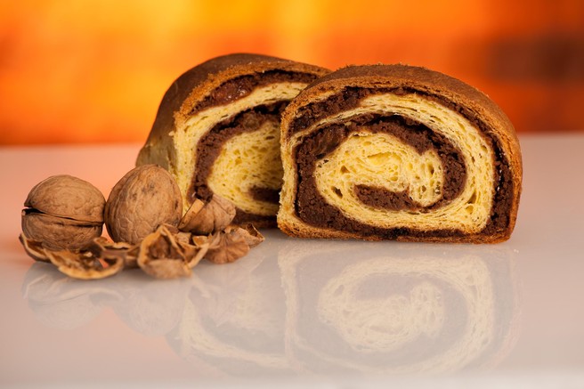 Koliko korakov bi morali narediti, da "pokurite" kos potice?