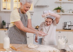 7 lastnosti, ki ločujejo izjemne babice od povprečnih