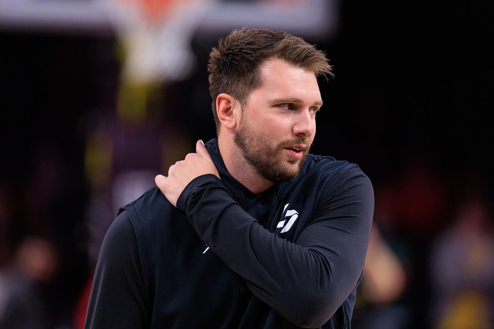 Dončić je poškodbo utrpel na tekmi proti Oklahomi, ko je začutil močno bolečino, podrobni pregledi pa so pokazali nateg zadnje …