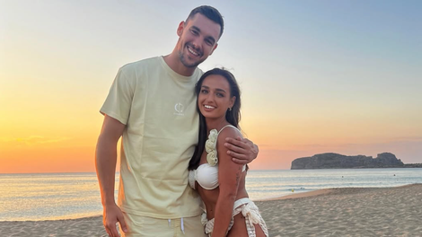 Kaja Casar o motnjah hranjenja: "Dogajalo se je, da sem v celem dnevu pojedla zgolj pol žemljice kruha"