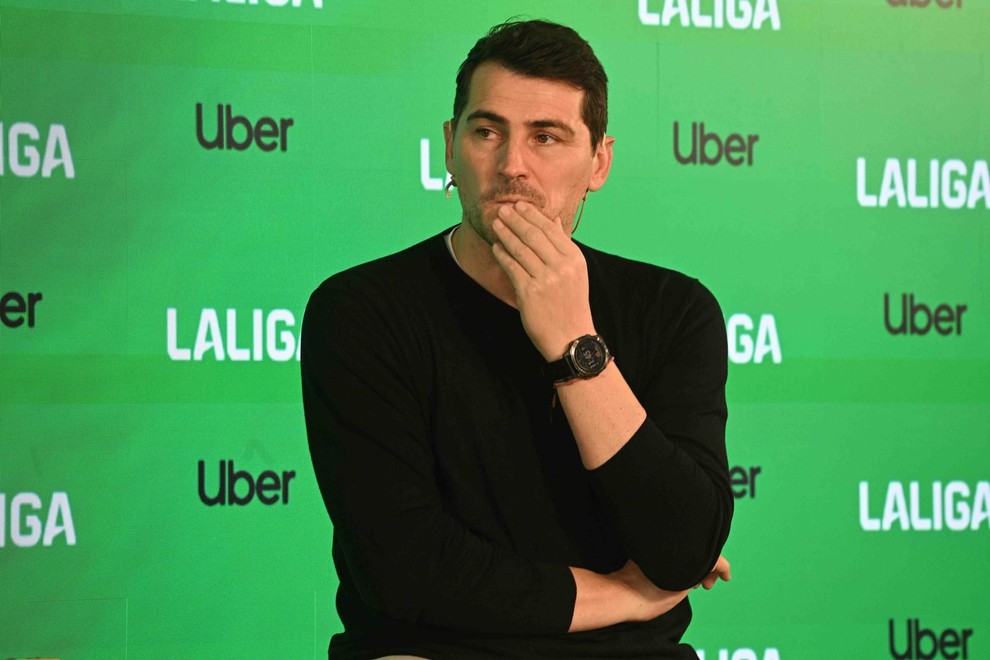 V Realu je preživel kar 16 let, postal klubska ikona in v tem času odigral 725 tekem, nato pa je …