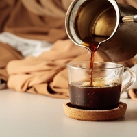 Boljše kot mleko v kavi, pa ga nihče ne pije: pomaga črevesju, holesterolu in nadzoru apetita