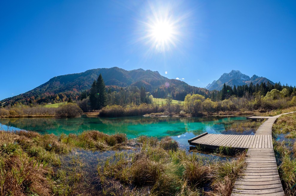 Kam gremo ta vikend na sprehod? Ideje za najlepše pešpoti po Sloveniji (foto: Profimedia)