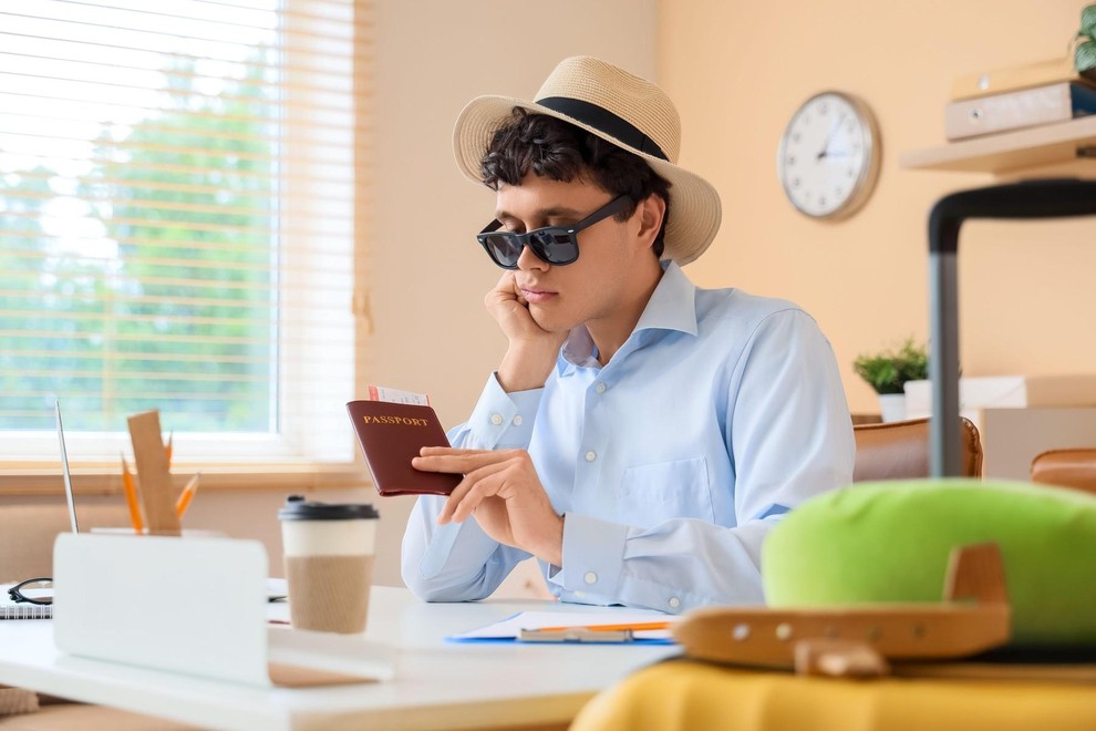 KOZOROGI Zanje počitka skorajda ne bo. Medtem ko drugi razmišljajo o dopustih, se bodo oni soočali z dodatnimi odgovornostmi, roki …