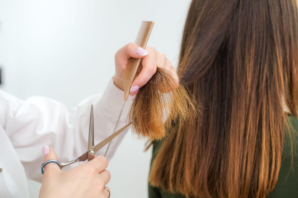 Kako pogosto se je treba striči? Čeprav se pogosto omenja okvir šest do osem tednov, je pogostost striženja odvisna od …