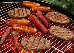 Trik srbskih mojstrov žara: to potrebujete za popoln žar za 1. maj