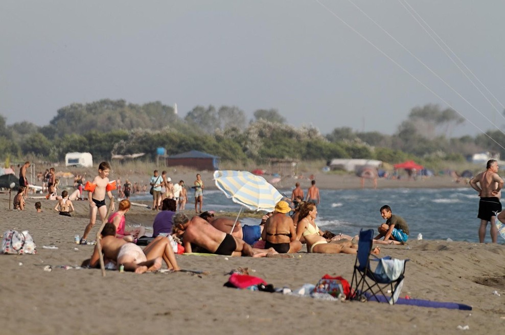 Kazni do 500 evrov: To priljubljeno letovišče uvaja stroga pravila za turiste (foto: profimedia)