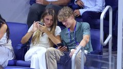 Federerjeva hči v družbi sina njegovega nekdanjega rivala: očeta sta bila velika tekmeca, danes pa sta njuna otroka prijatelja