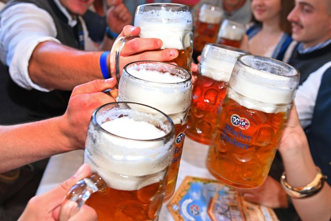 Najdražja jed na Oktoberfestu: 500 gramov stane kar 1.850 evrov