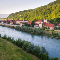 Za popoln odklop ne potrebujete dolgega potovanja: odkrijte ta sproščujoč kotiček Slovenije, ki predstavlja odličen pobeg iz hektičnega vsakdana