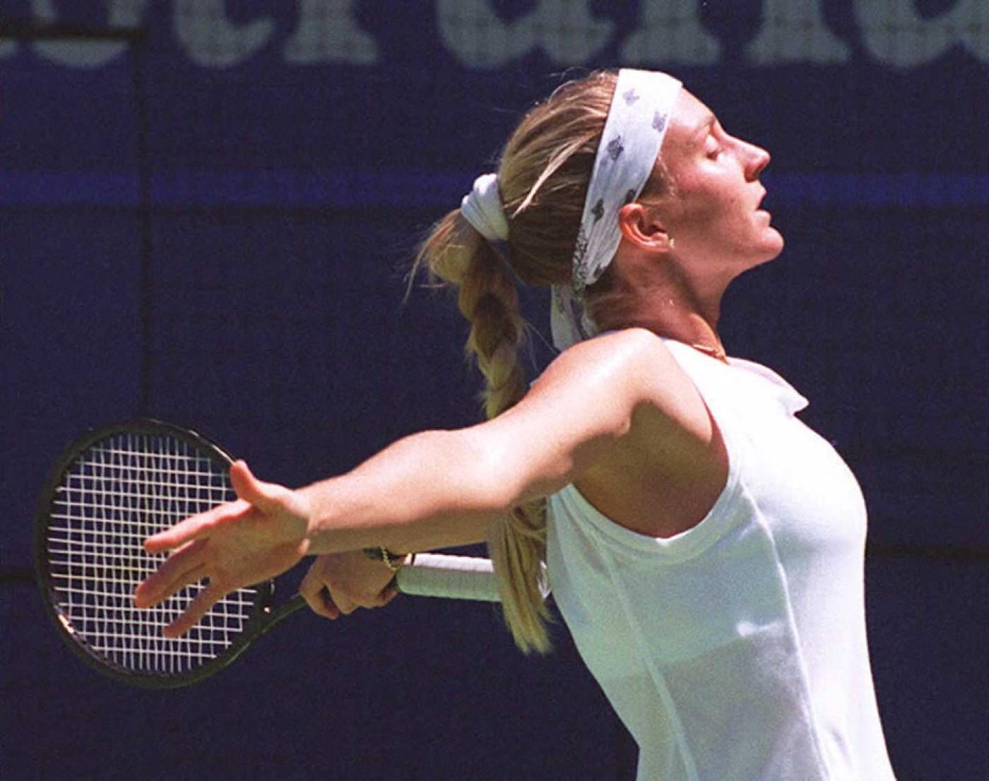 Mary Pierce